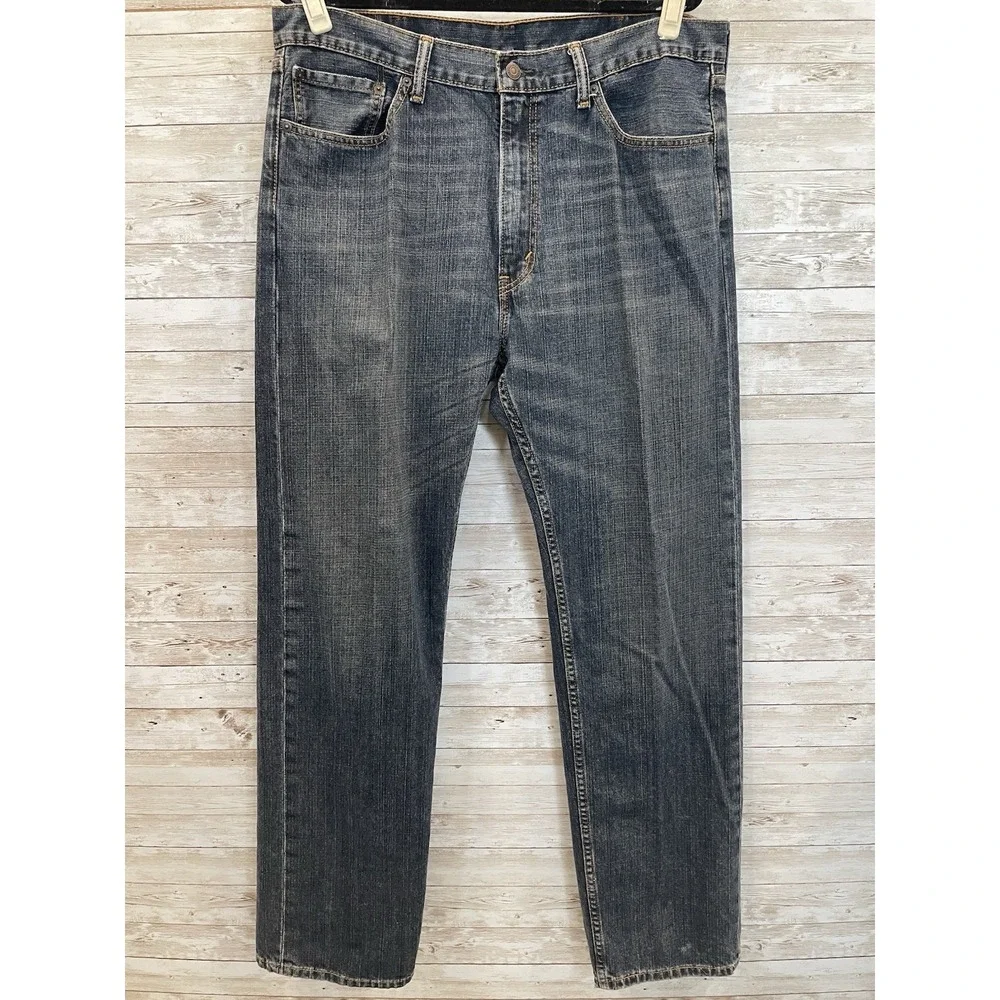 Levi's 505‎ Mens 38x34 Jeans Medium Wash Straight Leg Whiskering 100% Cotton